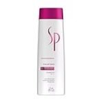 Analyse und Vergleich: Das beste Friseurprodukt für coloriertes Haar - sp colour save Shampoo im Test!